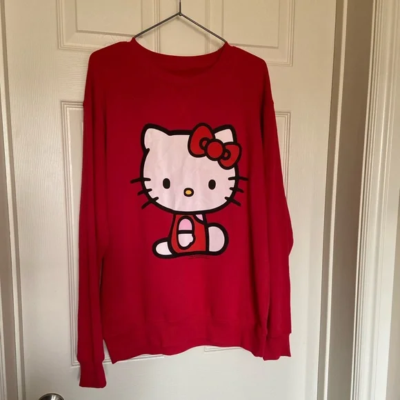 Hello Kitty Crewneck - Picture 1 of 4